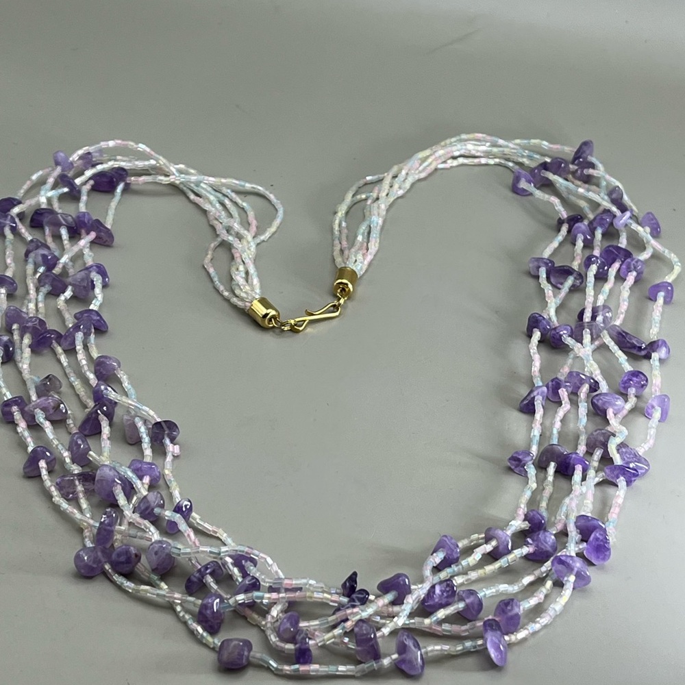 Elegant Purple and White Iridescent Beaded Necklace